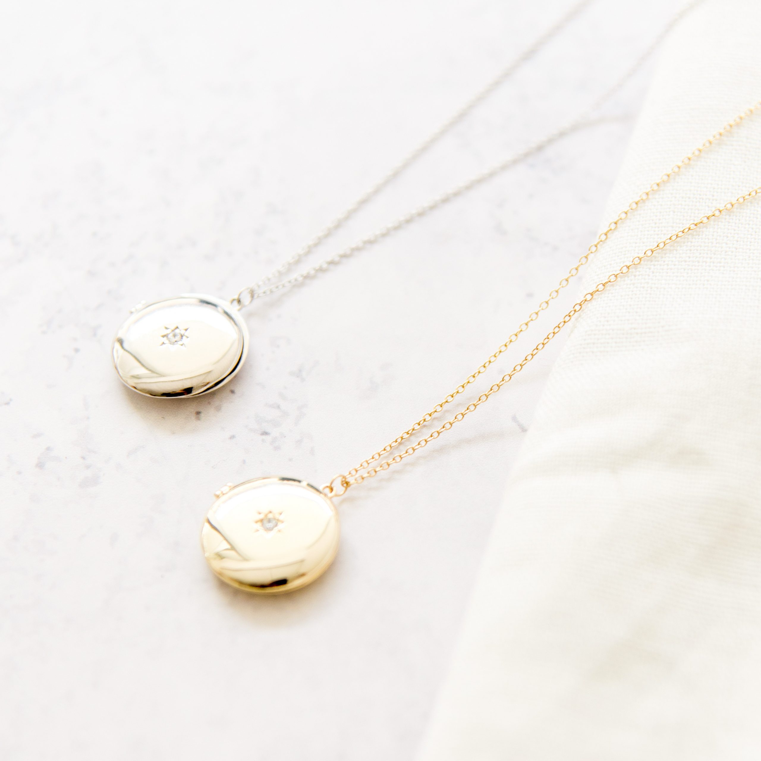 COLLAR RELICARIO ELARA WHITE GOLD - Tulipahm